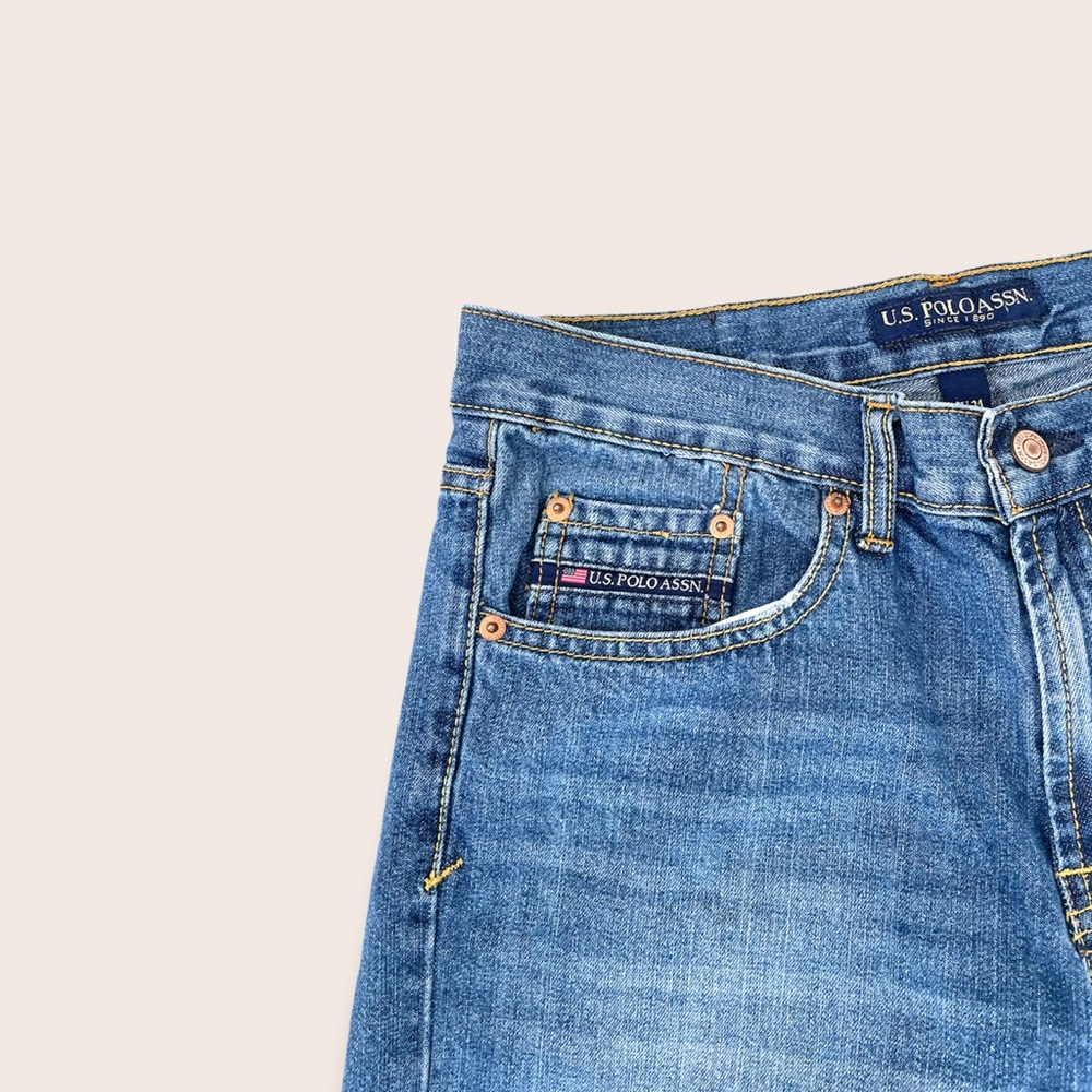U.S. POLO MENS Medium Wash Jeans
